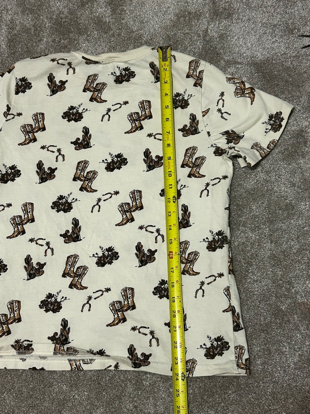 Wrangler Retro Western Cowboy Boots Desert Print Graphic Tee Large 100% Cotton - Picture 7 of 7
